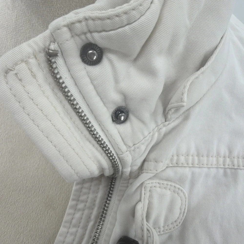 Vintage 2000s Woman's Cream Abercrombie &‎ Fitch Toggle Y2K Jacket Coat Medium